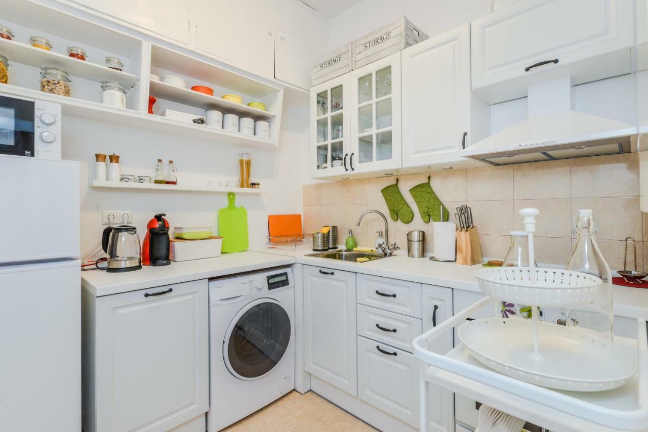 The Charming Home - One Bedroom Top Central Apartment By Flat Mаnager Софія Екстер'єр фото