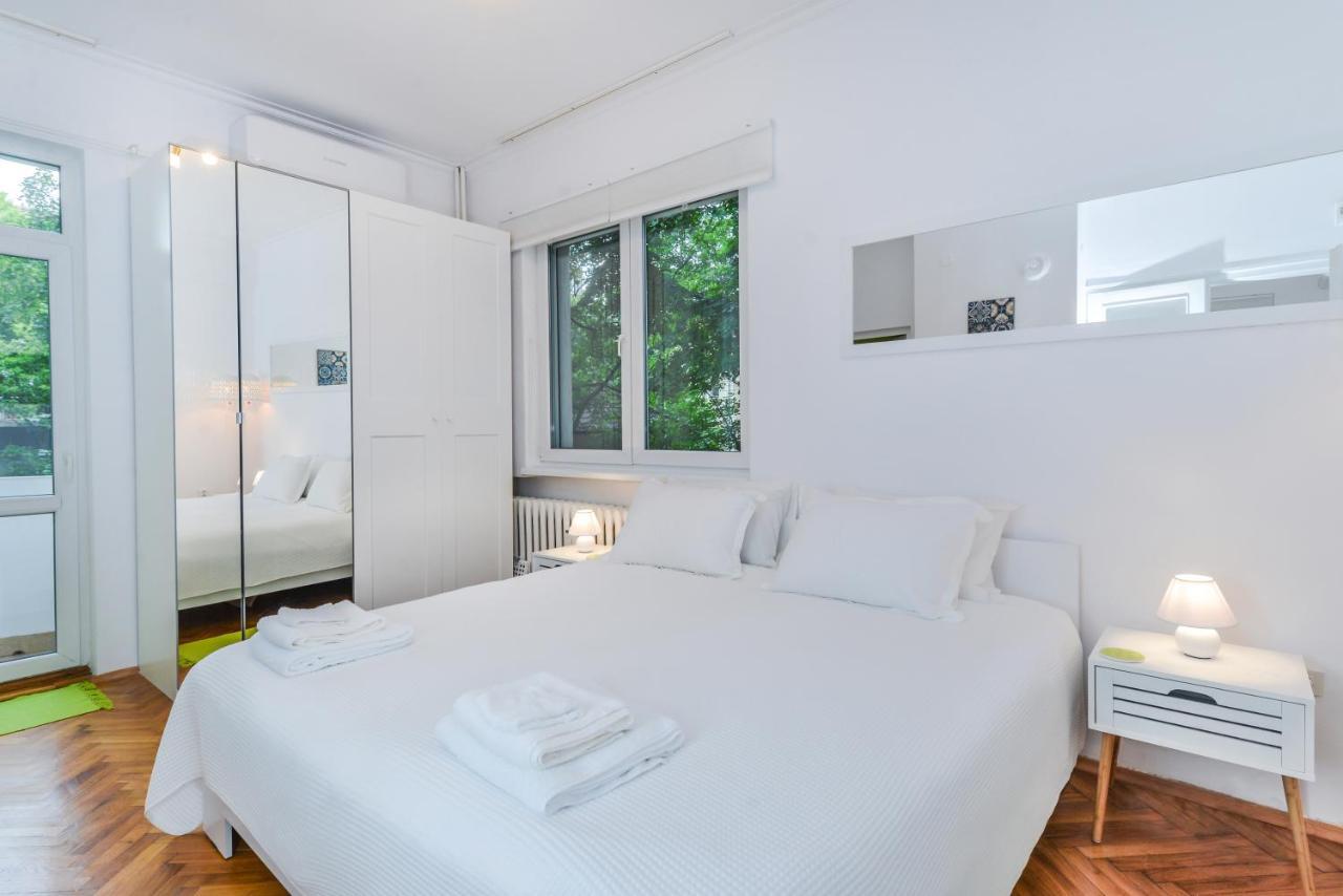 The Charming Home - One Bedroom Top Central Apartment By Flat Mаnager Софія Екстер'єр фото
